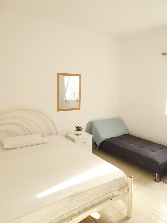 Guest House Mangui Baxu Rooms & Apartment Tarrafal  Kültér fotó